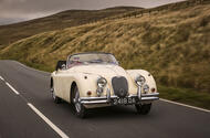 আমি একটি 1957 জাগুয়ার XK150 চালাই – এটি এখনও একটি বিশ্বমানের স্পোর্টস কার অটোকার