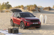 Land Rover Discovery Sport 2026 update front 3:4 Land Rover Discovery Sport 2026 update front 3:4