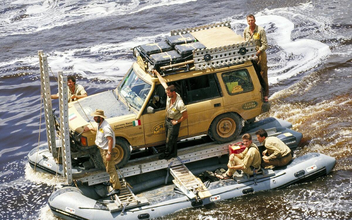 The original Land Rover Discovery is one of the rare vehicles that has permeated the borders of countries and social classes.