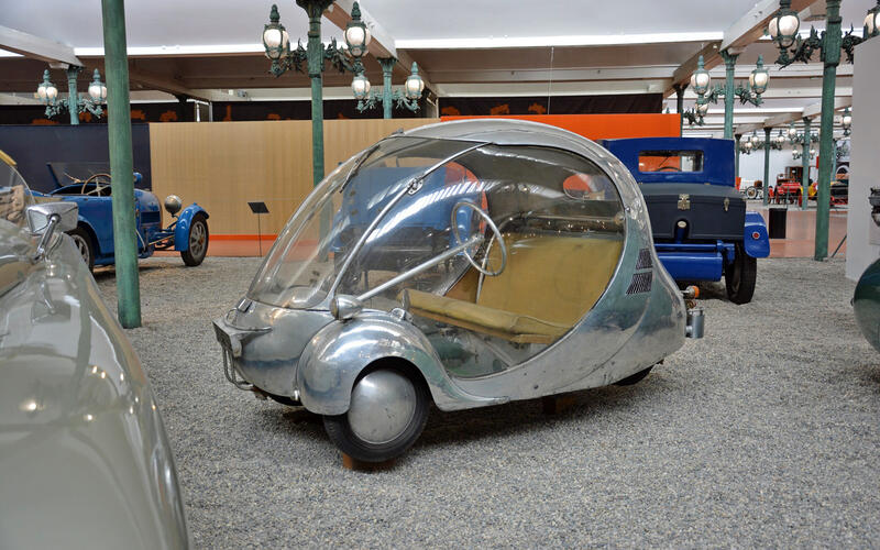 France’s national automotive museum, the Cité de l’Automobile, is the largest of its kind in the world.