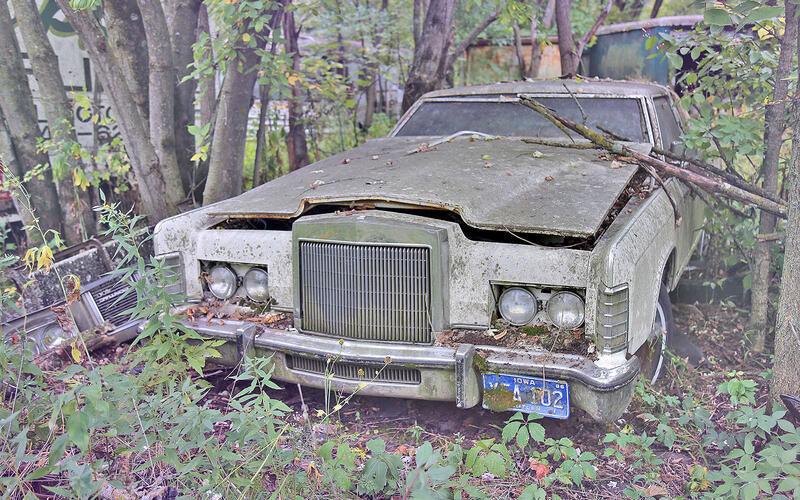 We are back in Iowa for our second and final trip to Ron’s Auto Salvage of Allison, Iowa. 