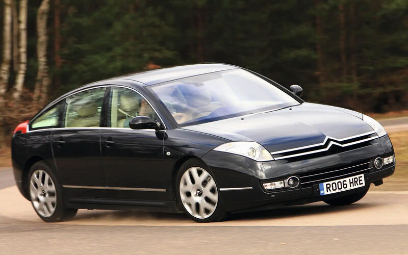 Citroen: 3.0 litres Citroen: 3.0 litres