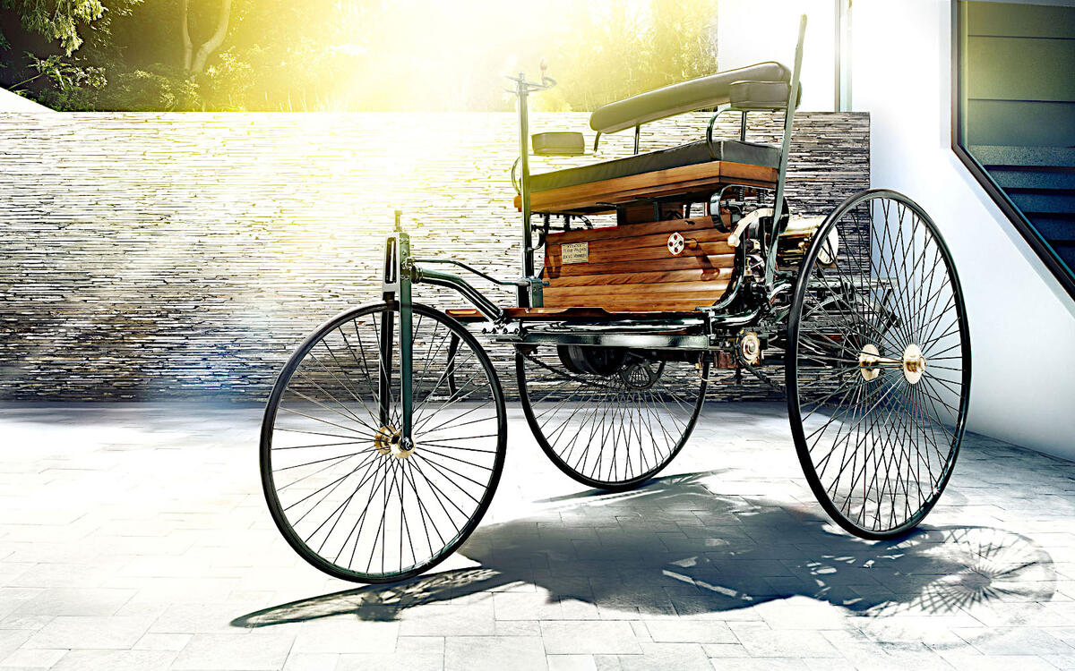 Germany: Benz Patent-Motorwagen (1886) Germany: Benz Patent-Motorwagen (1886)