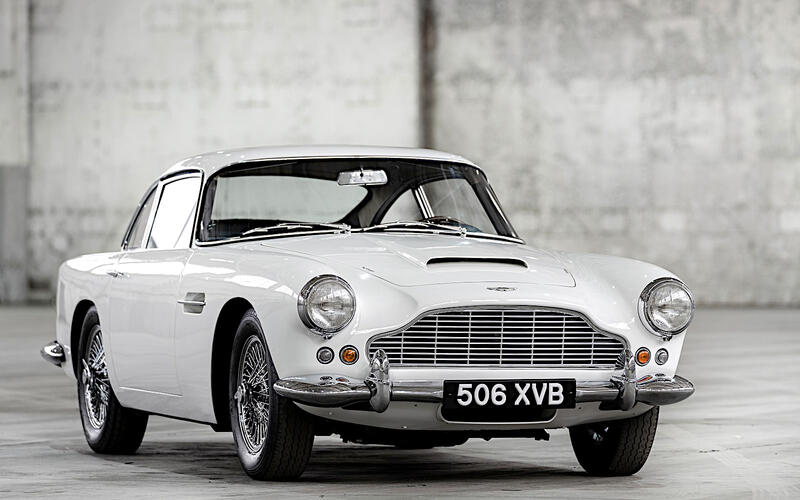 Aston Martin DB4 Aston Martin DB4