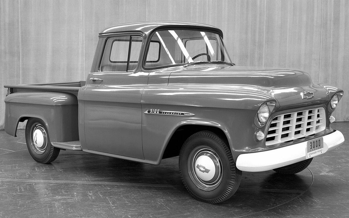 Chevrolet Task Force (1955) Chevrolet Task Force (1955)