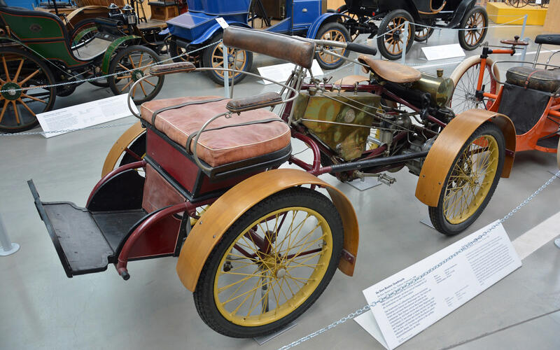 De Dion-Bouton Quadricycle (1899) De Dion-Bouton Quadricycle (1899)
