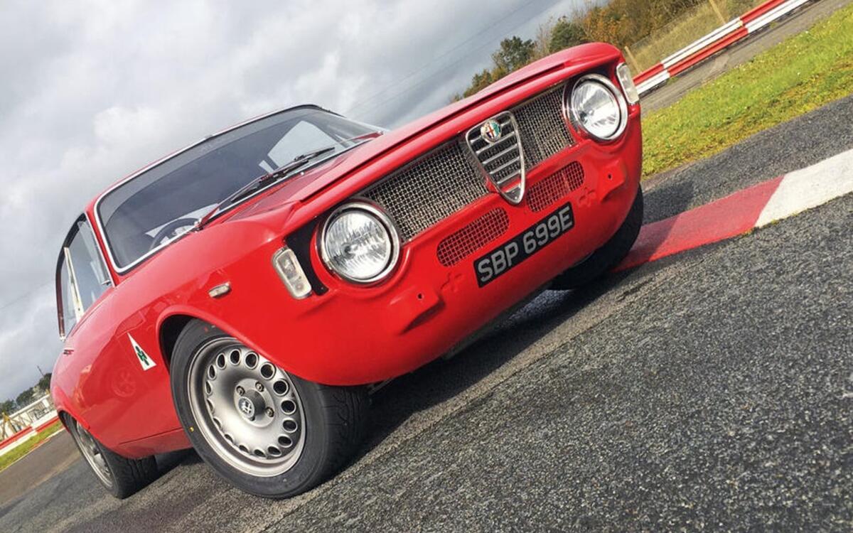Alfa Romeo GTA-R 290 Alfa Romeo GTA-R 290