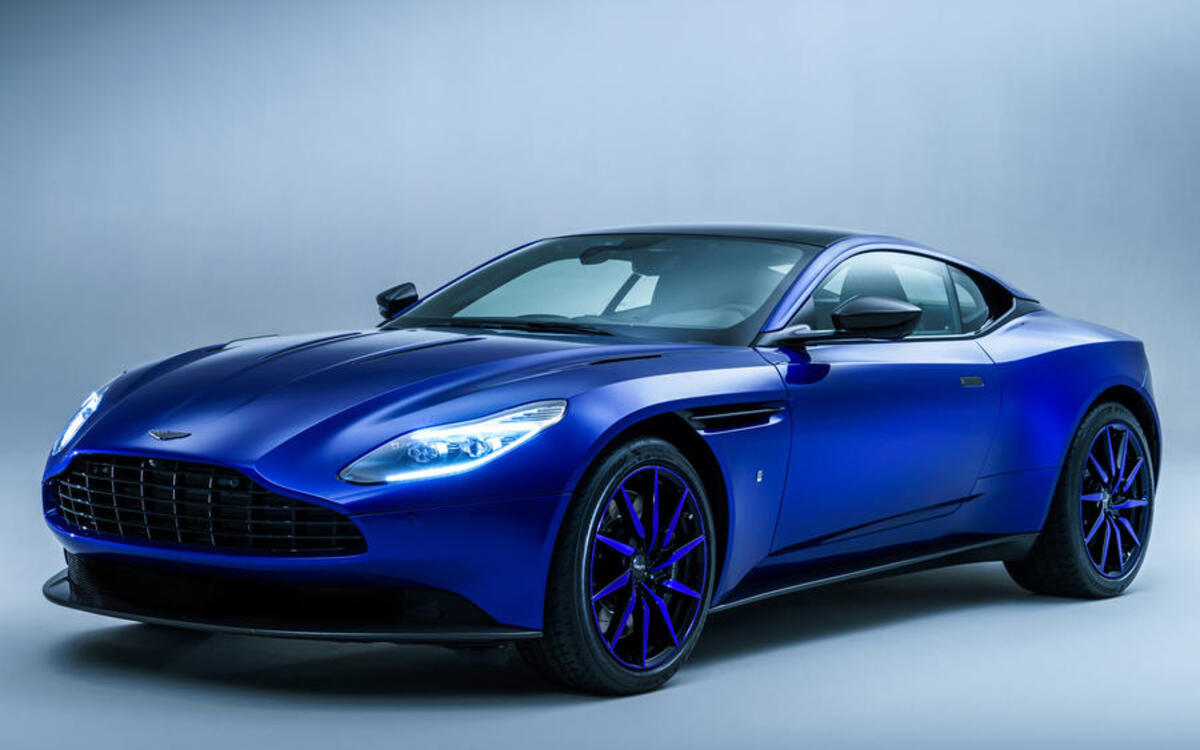 Aston Martin Q