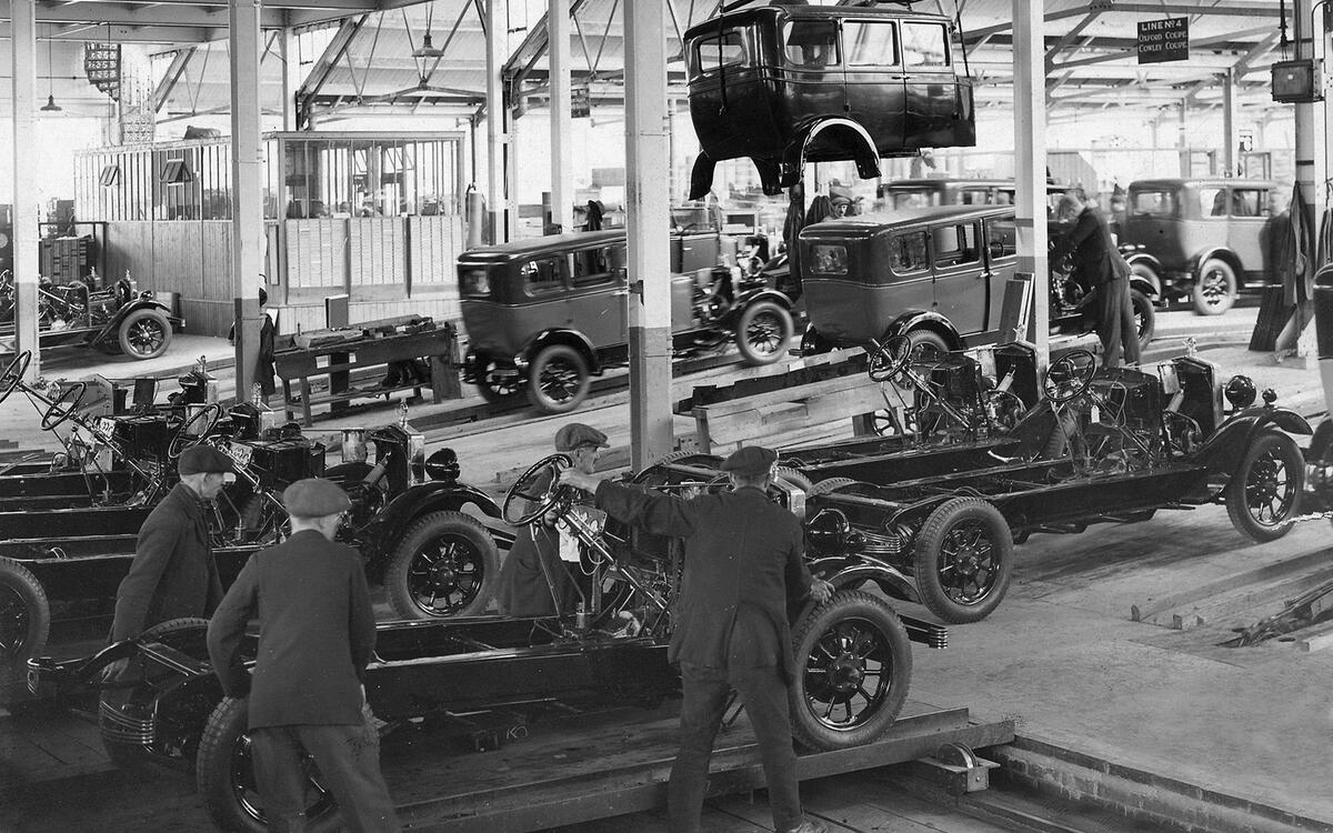 A new factory (1927)