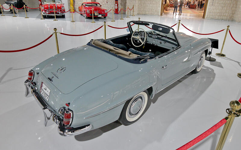 Mercedes 190SL
