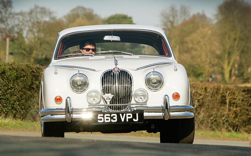 Jaguar MKII (1959)