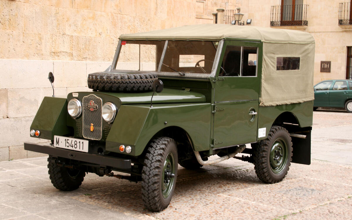 Land Rover Minerva (1954) Land Rover Minerva (1954)