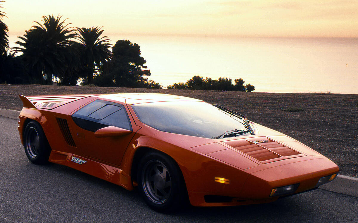 Vector W8 (1989) Vector W8 (1989)
