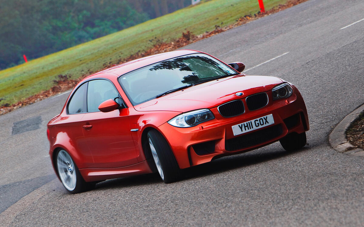 BMW 1M