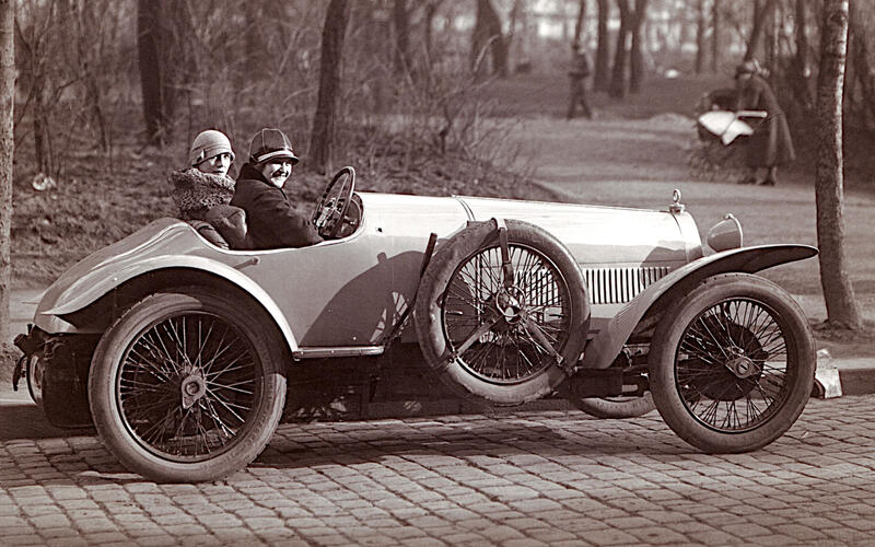 Bugatti Type 30 (1922)