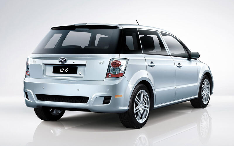 BYD e6