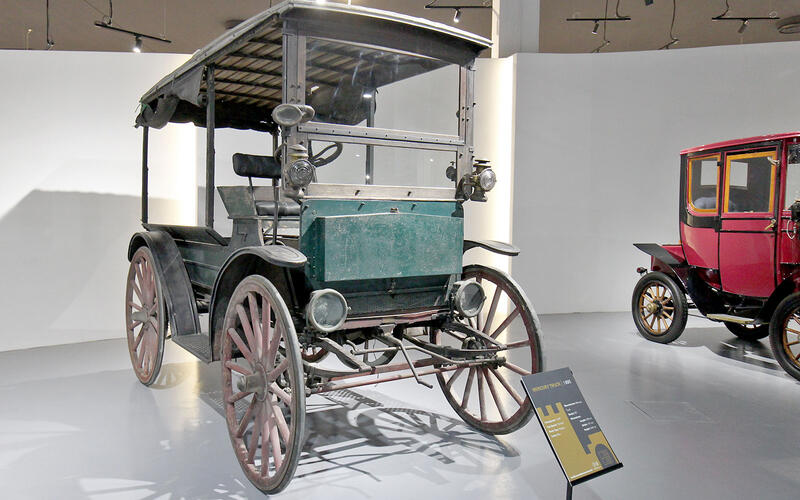 Mercury truck Mercury truck