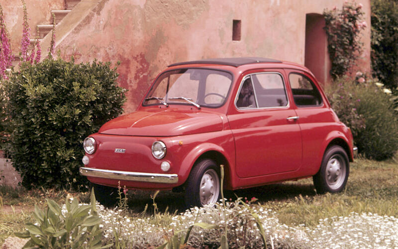 Fiat 500 (1957)	 Fiat 500 (1957)
