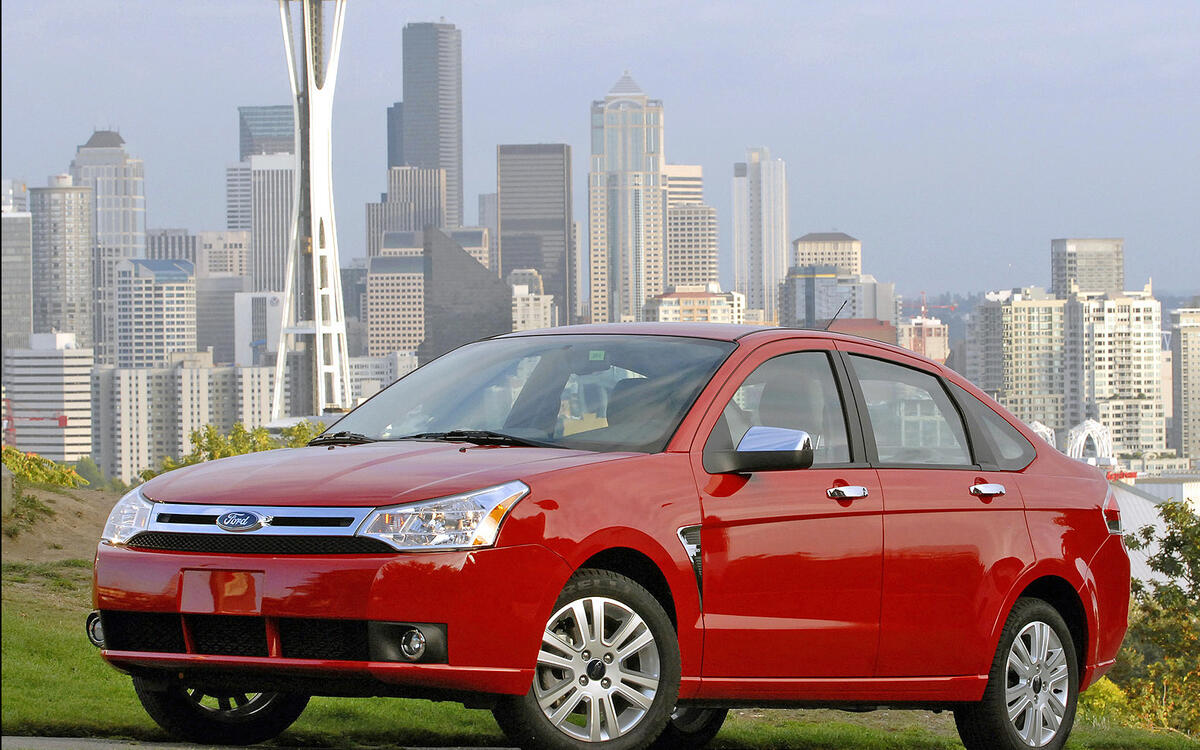 #24: Ford Focus (3,882,358)
