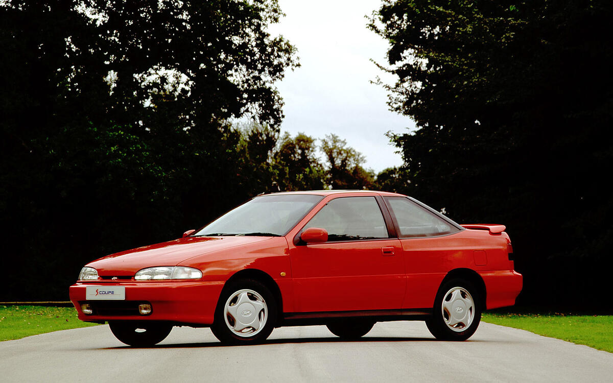 Hyundai S-Coupé (1990) Hyundai S-Coupé (1990)