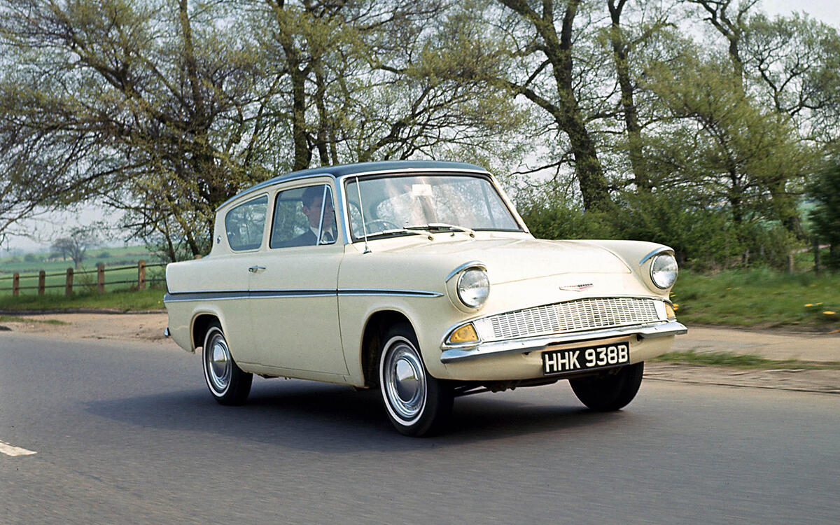 Ford Anglia  Ford Anglia