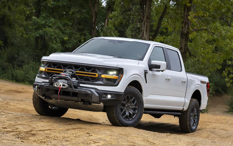 7: Ford F-150 – 595,000 -2% 7: Ford F-150 – 595,000 -2%