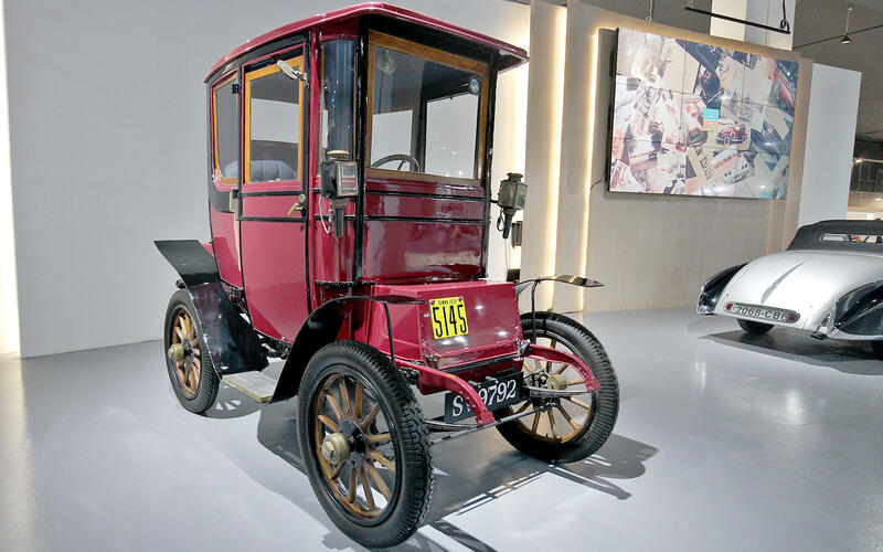 Studebaker Electric