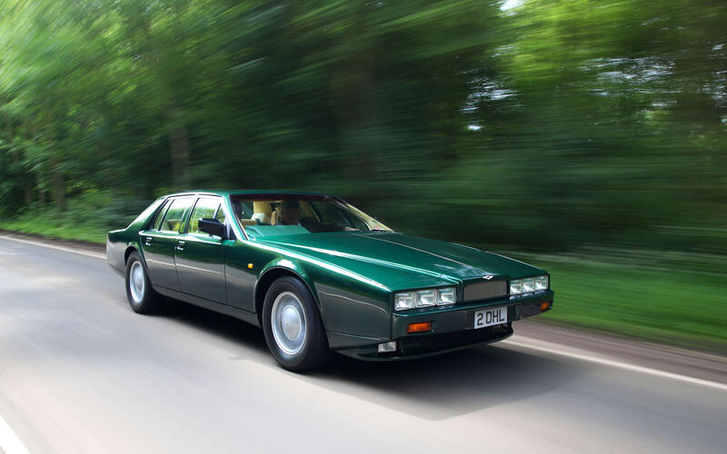 Aston Martin Lagonda (1976) Aston Martin Lagonda (1976)
