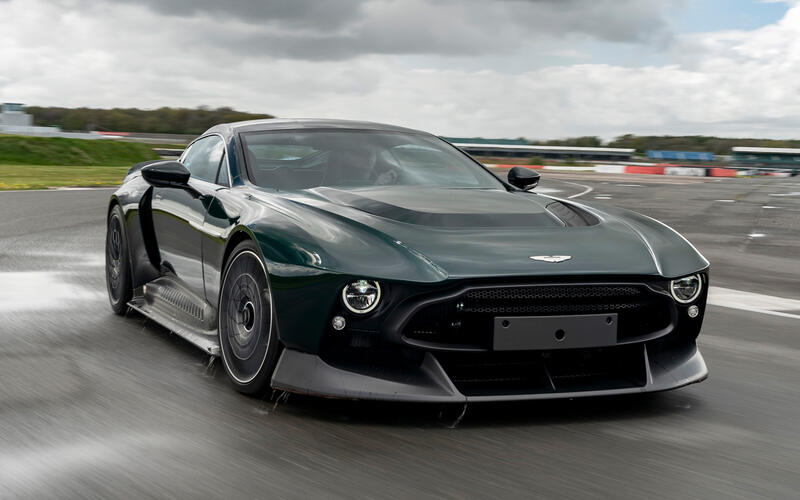 Aston Martin Victor