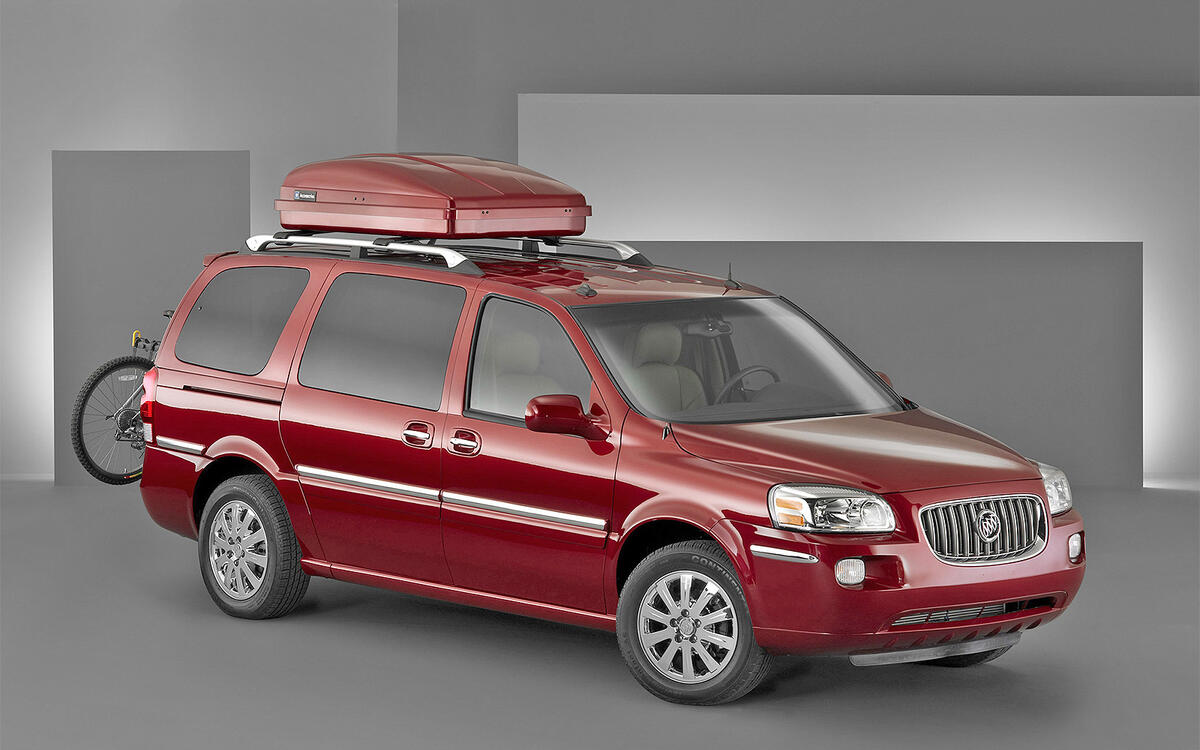 Buick Terraza (2004) Buick Terraza (2004)