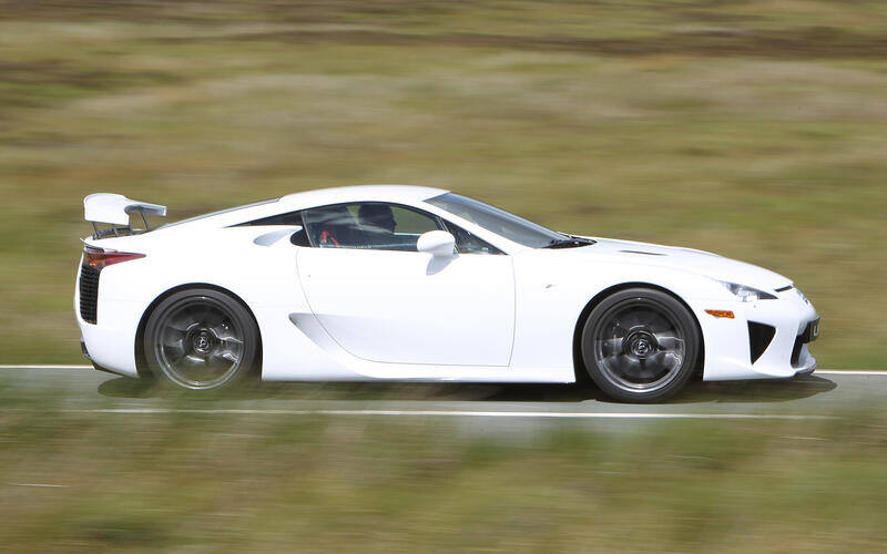 Lexus LFA