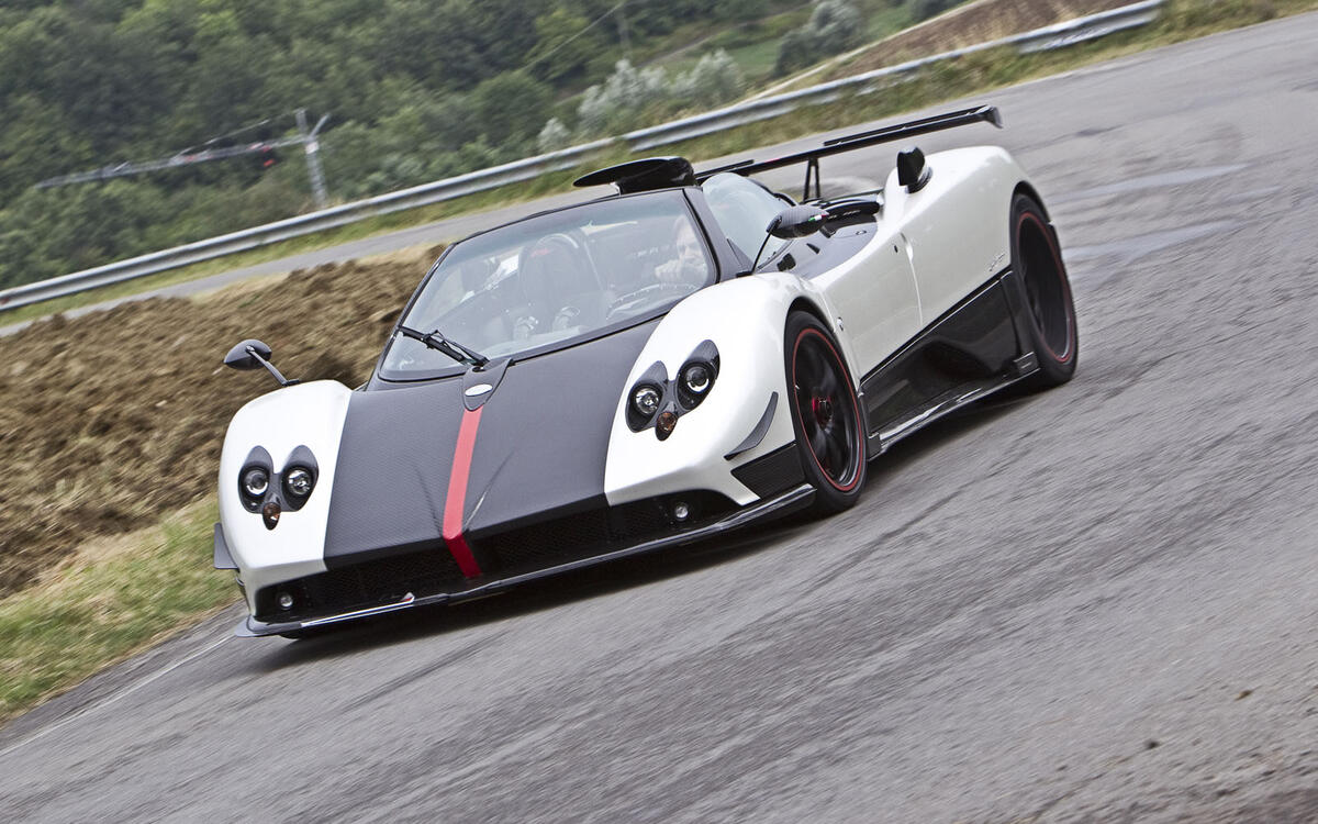 Pagani Zonda S (7.3-litres) Pagani Zonda S (7.3-litres)