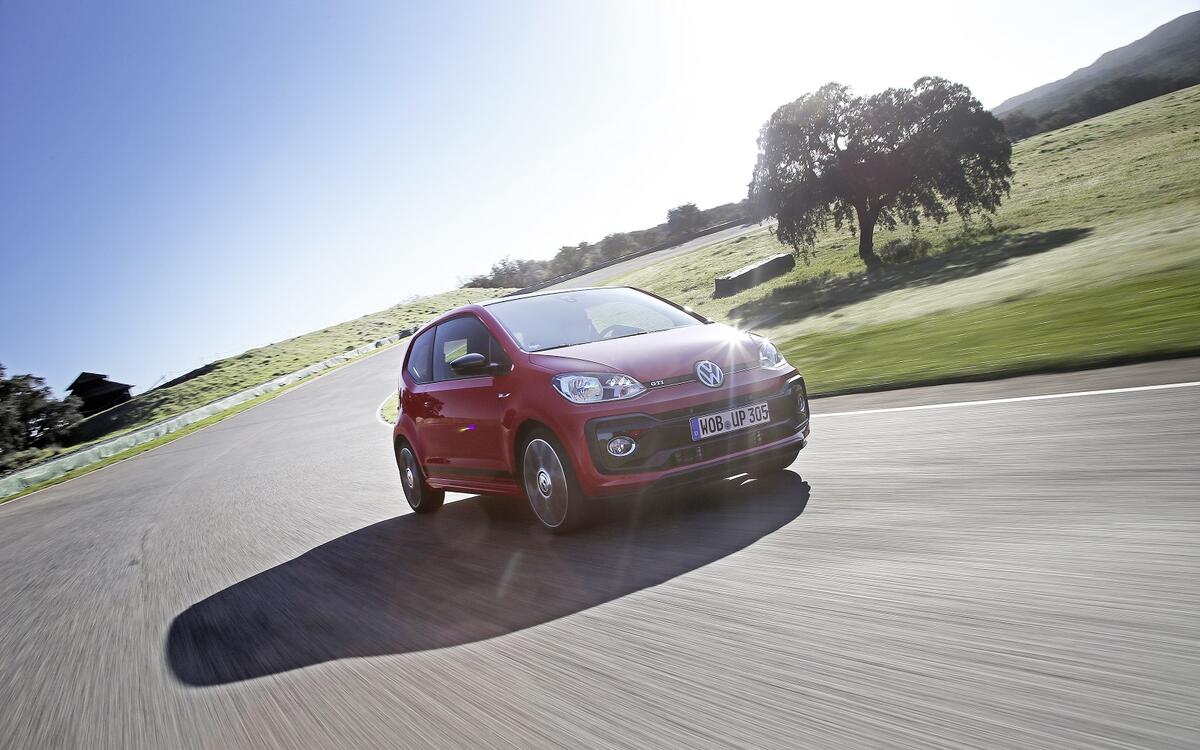 As ever-stricter emissions regulations loom, automakers face an immense amount of pressure to make lighter, more efficient cars.