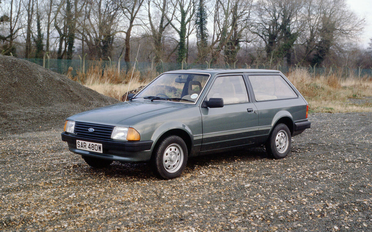 Two door estate Two door estate