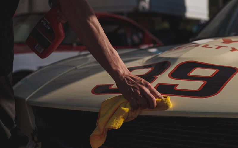 DISCOVER THE JOY OF KEEPING YOUR CAR CLEAN DISCOVER THE JOY OF KEEPING YOUR CAR CLEAN