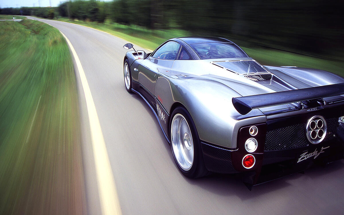 Twenty years ago, manufacturers were bringing to market what would become their first 21st-century cars. 