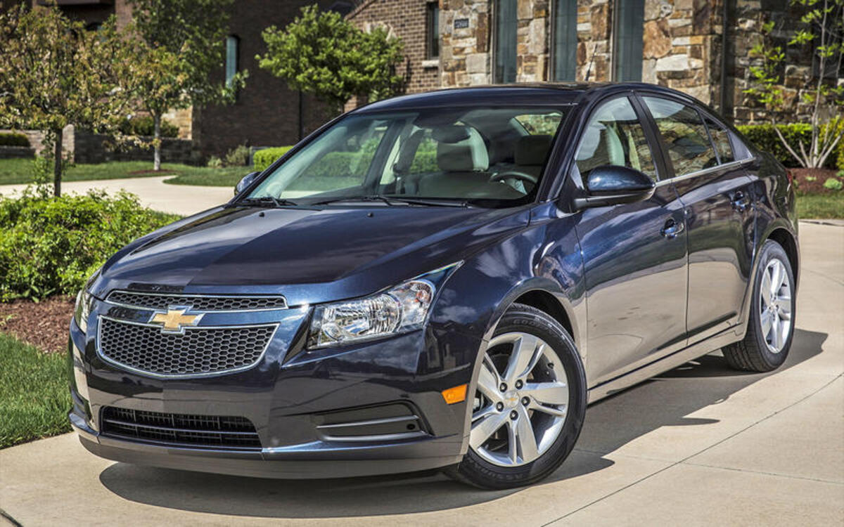Chevrolet Cruzes’ detaching steering wheel