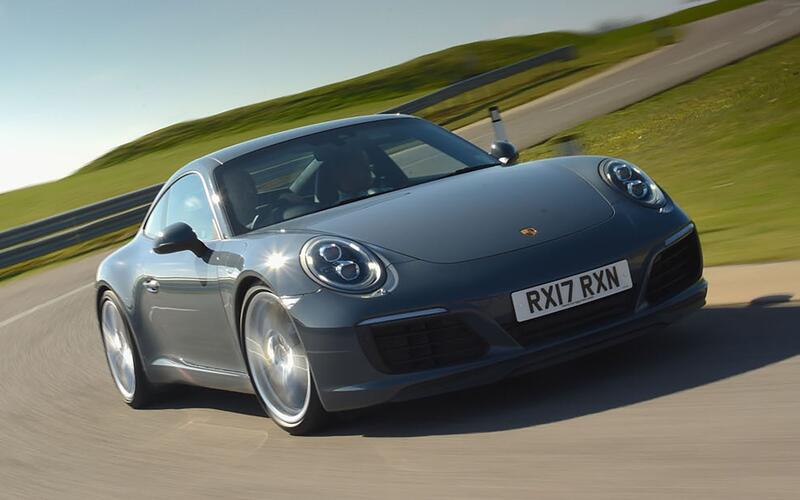 PORSCHE 911 (991)