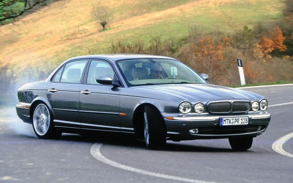 Jaguar XJR Jaguar XJR