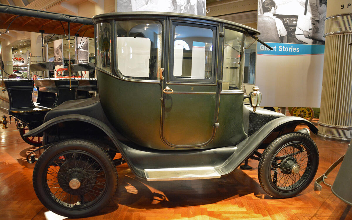 Electric cars (1900s)