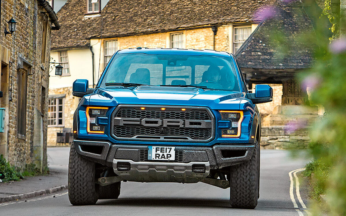 Ford F-150 Raptor Ford F-150 Raptor