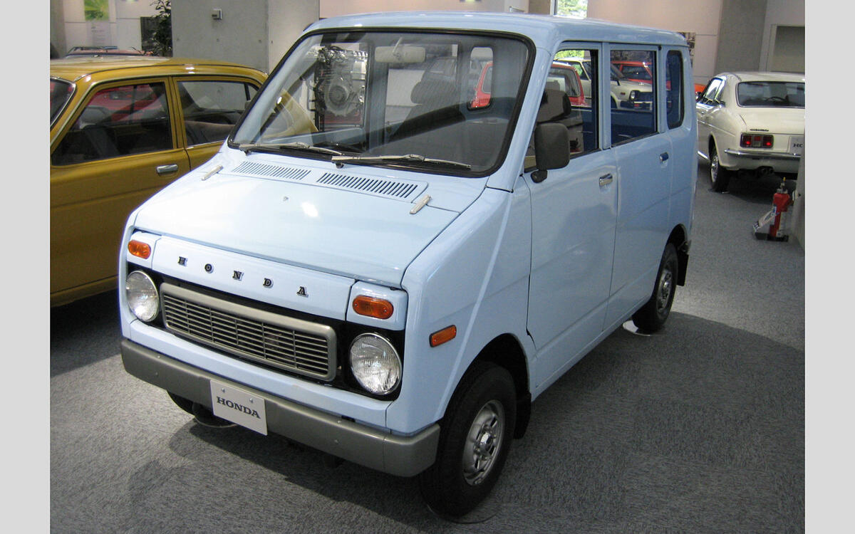 Honda Life Step Van (1972) Honda Life Step Van (1972)