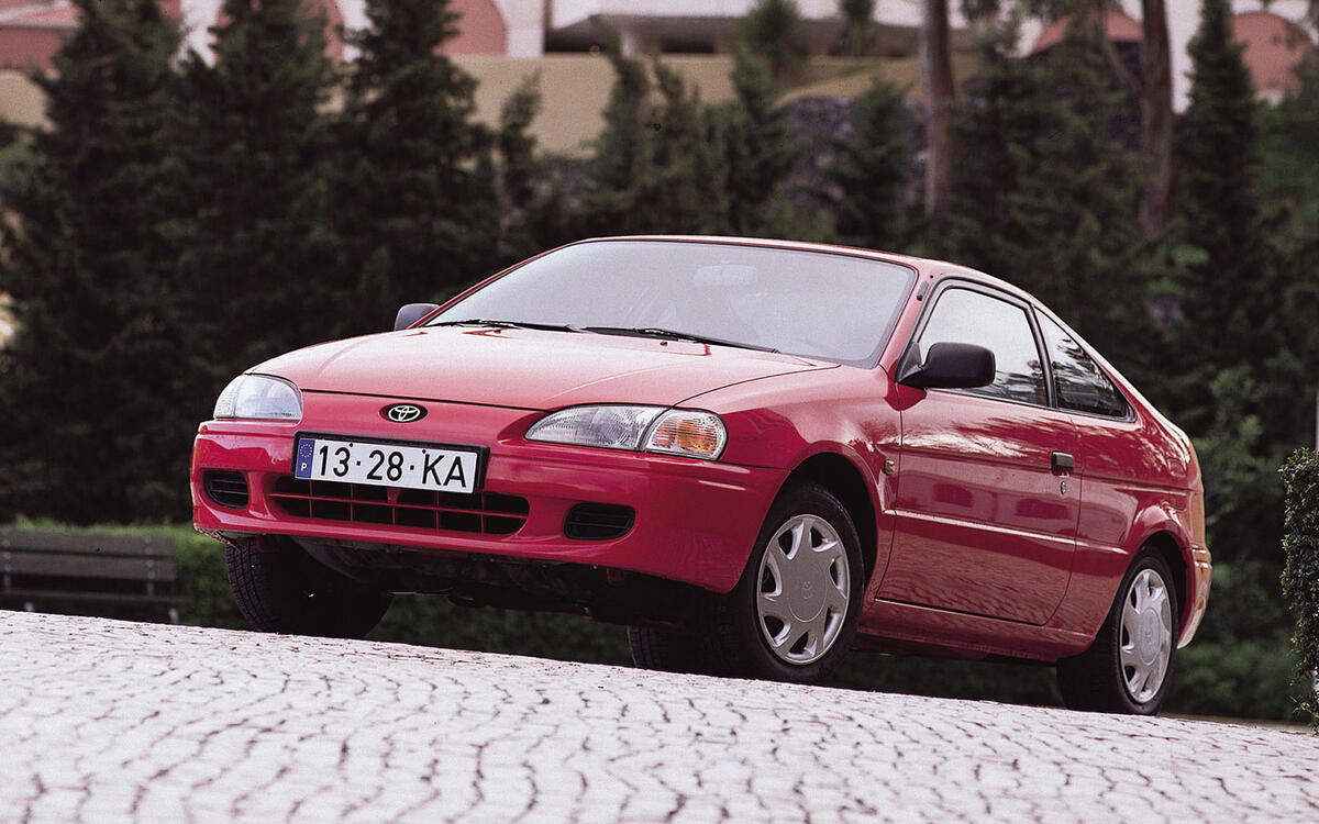 Toyota Paseo (1996) Toyota Paseo (1996)