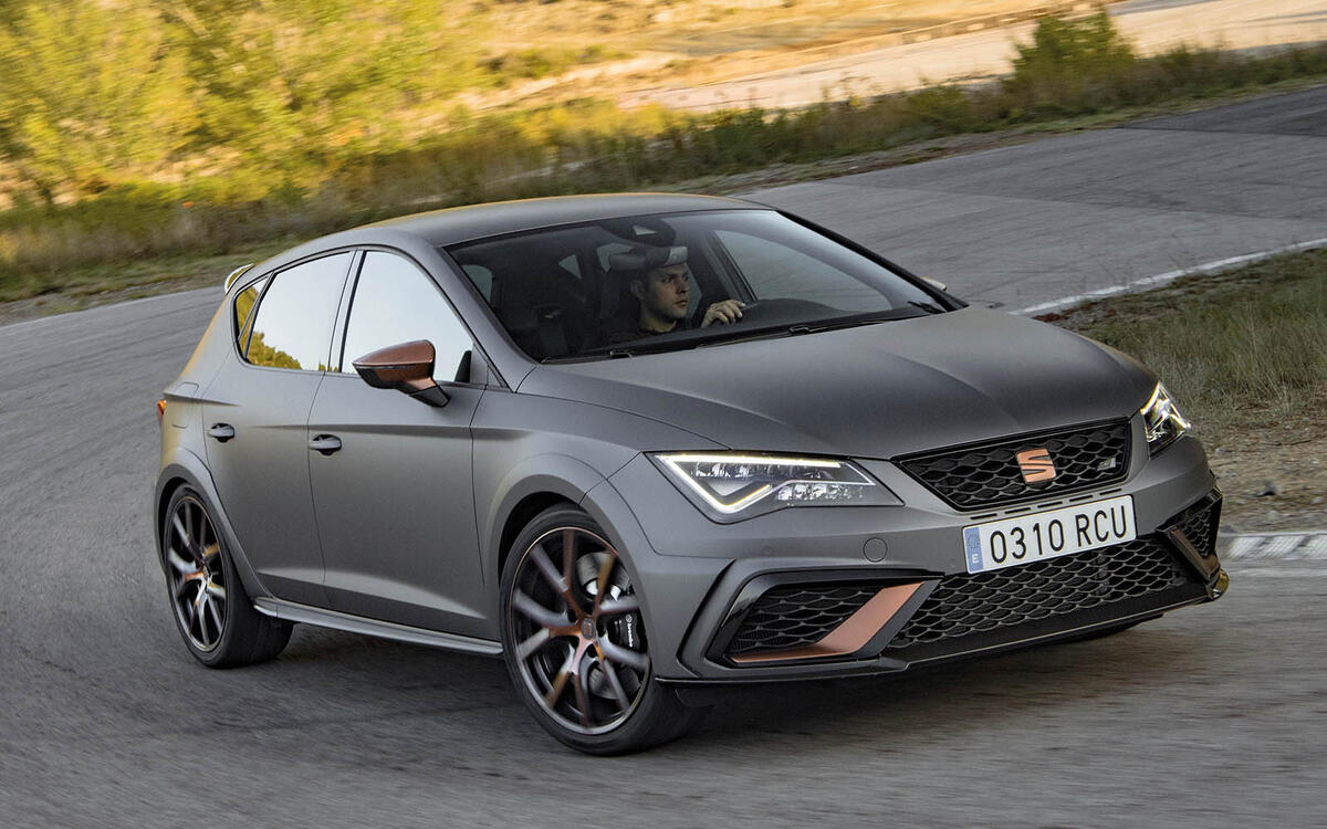 22: SEAT LEON CUPRA R (2017)