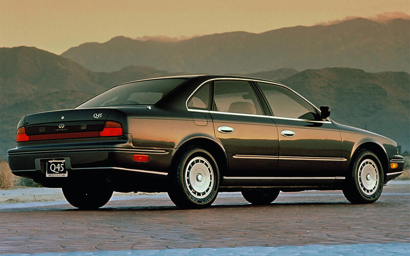 VOICE CONTROL: Infiniti Q45 (2002)
