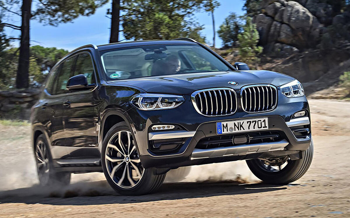 BMW X3 xDrive30e Plug-in Hybrid BMW X3 xDrive30e Plug-in Hybrid