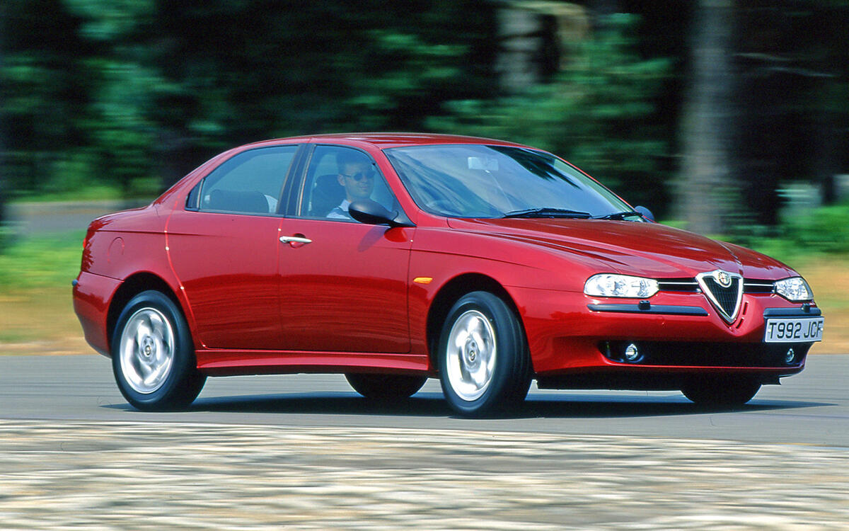 Alfa Romeo 156 (1996-2007) £1500 Alfa Romeo 156 (1996-2007) £1500