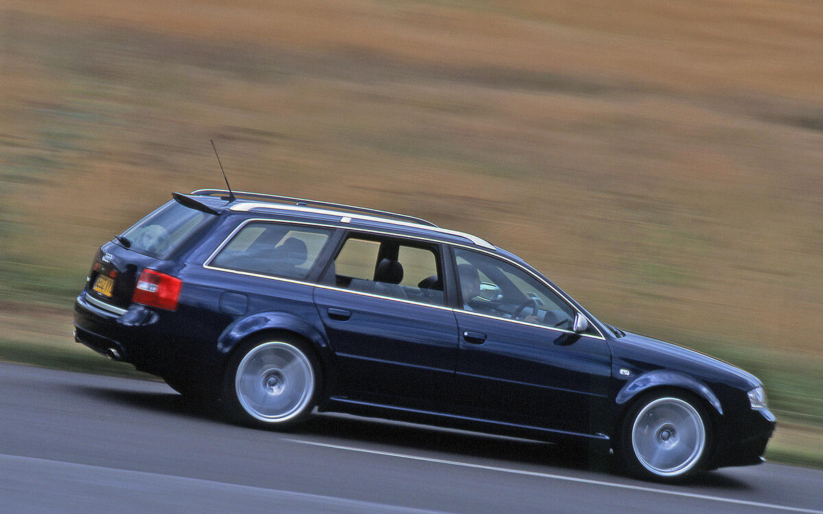 Audi RS6 (C5)  Audi RS6 (C5)