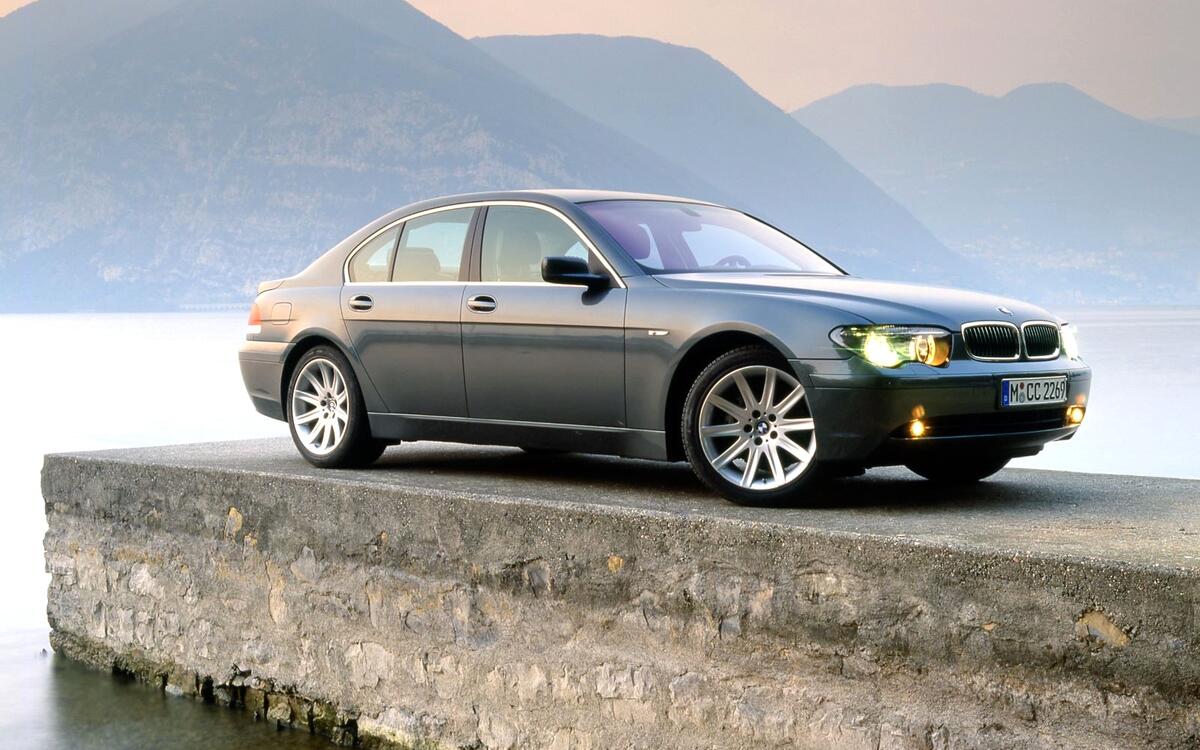 BMW 7 Series 60i V12 (2002-22)