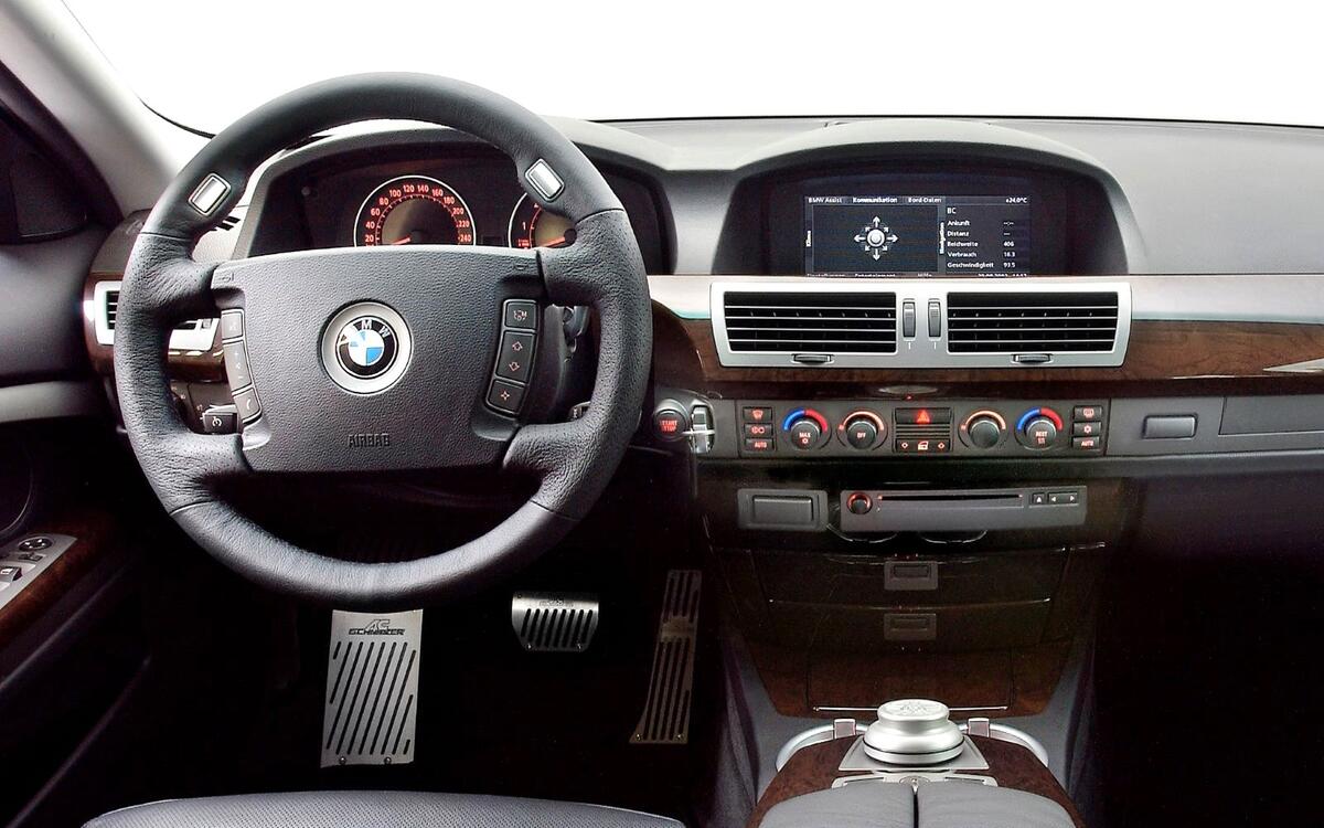 BMW 7 Series 60i V12 (2002-22)